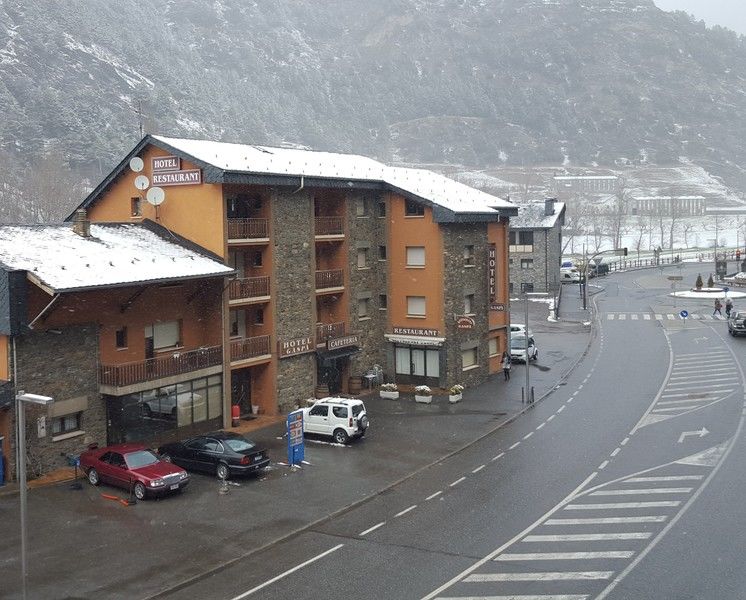 Hotel Gaspà Ordino Esterno foto